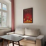 Apartment Artystyczne Loft 52 *