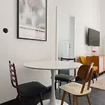 Artystyczne Loft 52 Apartment