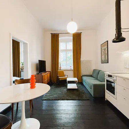 Artystyczne Loft 52 Apartment *